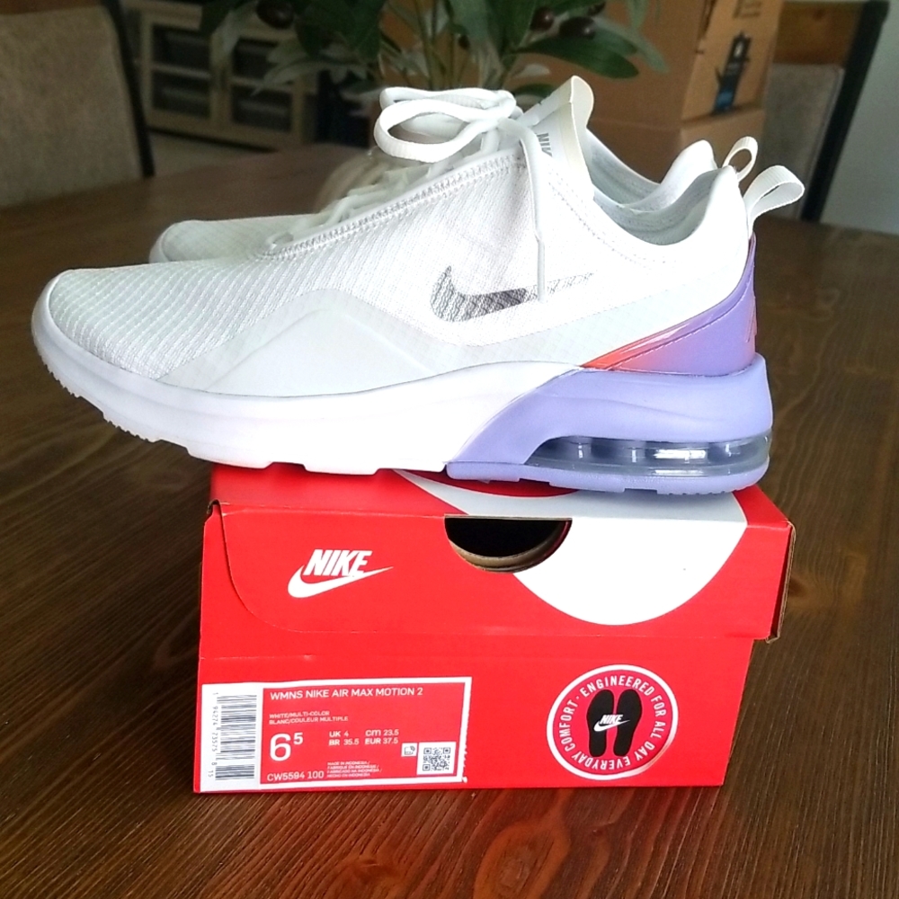 Nike Air Max Motion 2